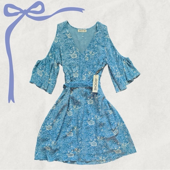 St Roche Silk Blue Floral Printed Cold Shoulder Flowy Summer Tea Dress with Belt - Picture 1 of 6